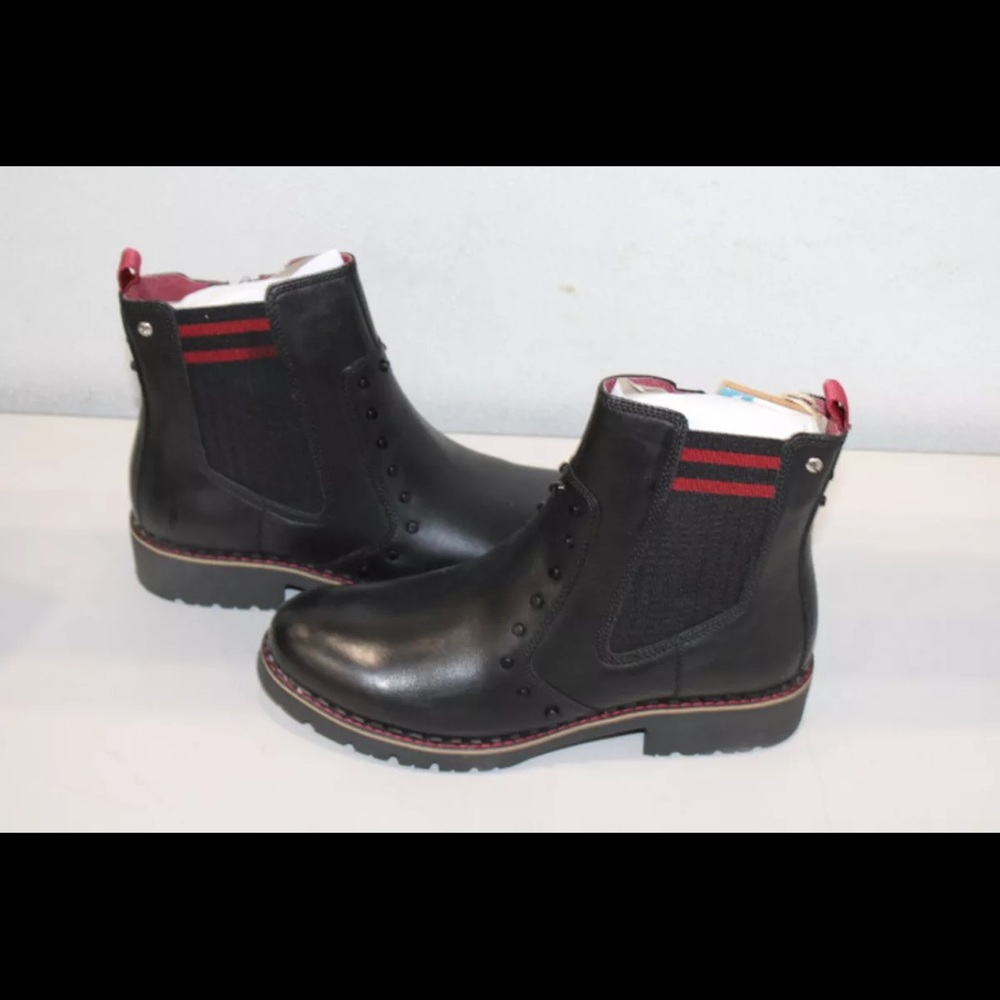 Pikolinos Women's Size 9.5 Leather Ankle Boots VICAR W0V-8622 - Black